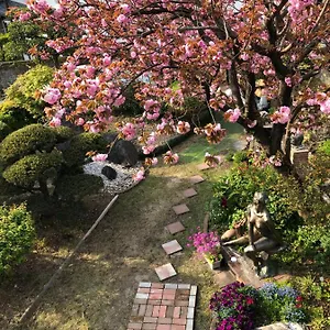Sakura House Homestay