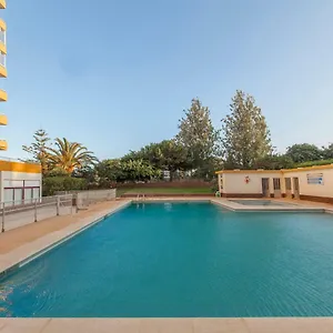 B43 - Spotless Seaview , Portimao Portugal